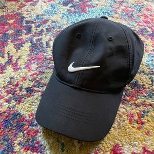 NIKE HAT